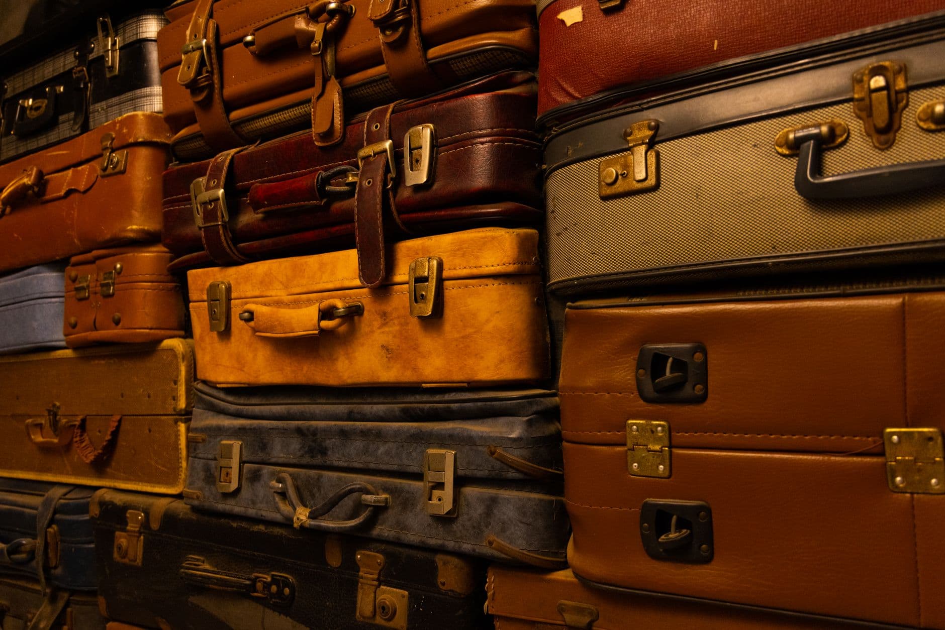 Luggage Storage at Miami International Airport (MIA): Prices, Location, and Cruise-Day Tips