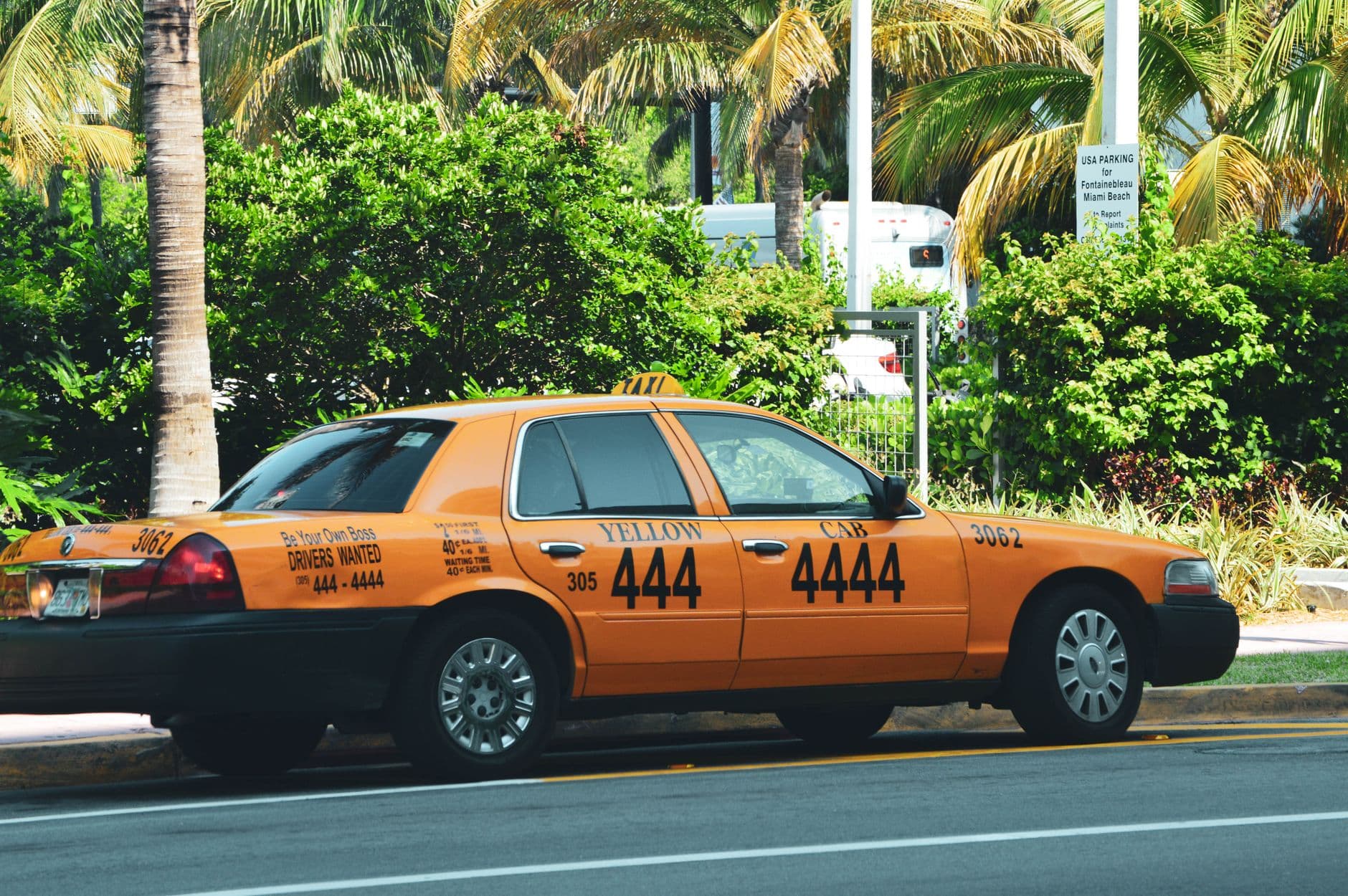 Uber vs Taxi at Miami Airport (2026): Real Costs Compared
